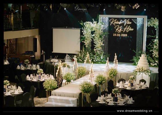 Trang trí tiệc cưới tại La vela SG Hotel - 4.jpg